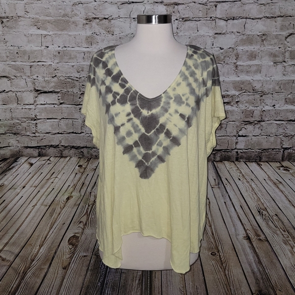Free People Tops - We The Free By Free People Top Size S Yellow/Charcoal